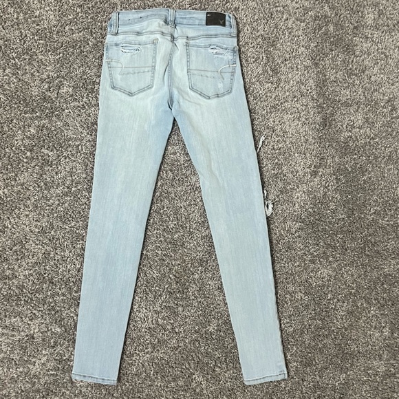 American Eagle Outfitters Super Super Stretch Distressed Jeans. Size 00. - Picture 5 of 7